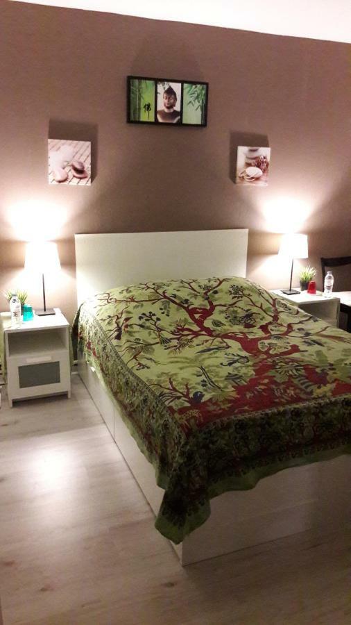 Chambre D'Hote Zen Chez Philippe Parking Compris Bed & Breakfast Marseille Bagian luar foto